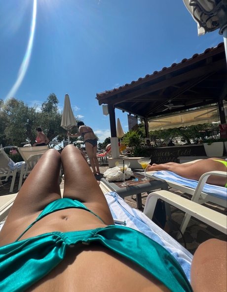 Lottie Loves ASMR star du porno gratuit archive