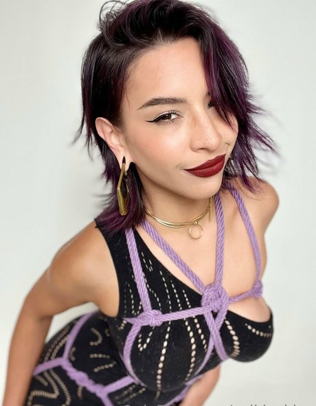 Selkieskins star érotique photo