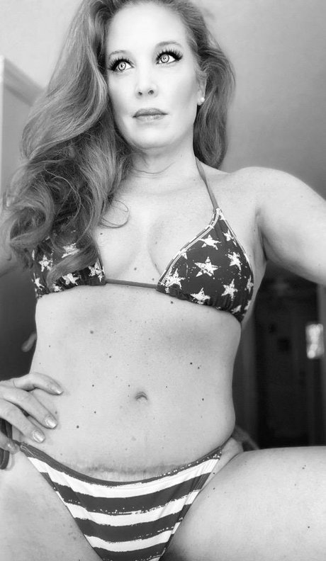 Tammera Carter actrice érotique des photos