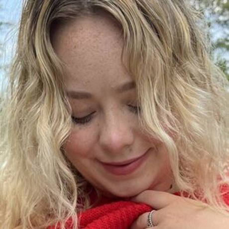 selenaray modèle magnifique img