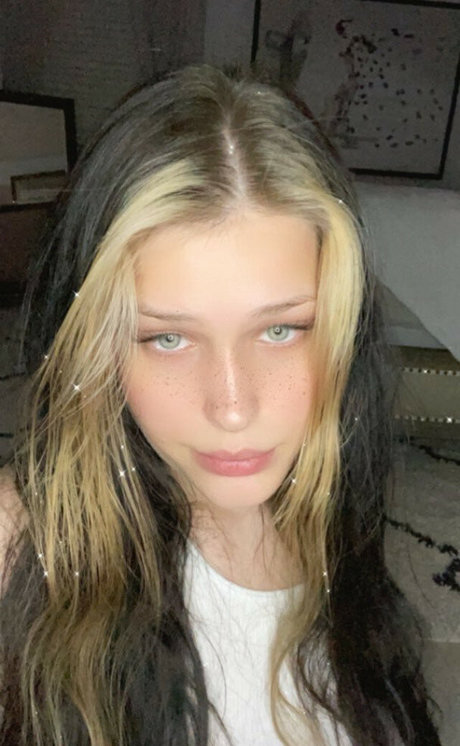 slightlycunty actrice nue galeries