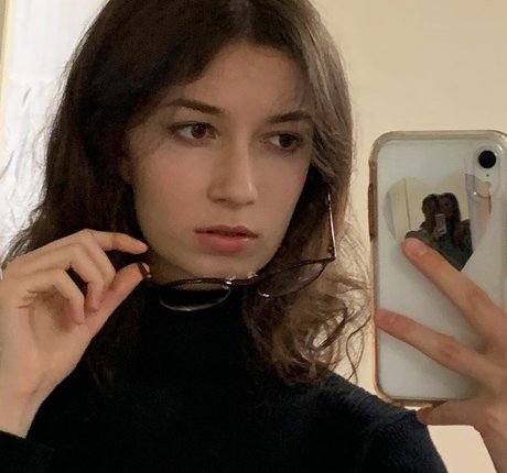 ASMR Alise star du sexe des photos