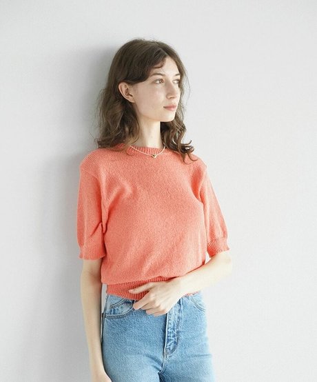 ASMR Alise star du porno chaude photos