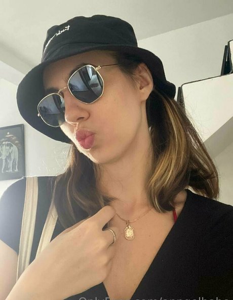 anngelbabe joli modèle photos