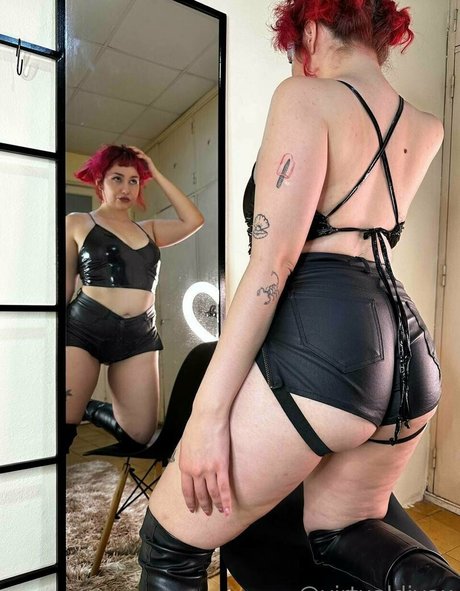 virtualdivax modèle adulte archive