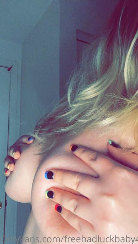 freebadluckbaby420 actrice adulte images