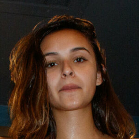 Alejandra Cobos étoile nue des photos