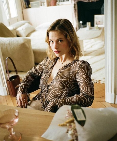 Camille Yolaine modèle porno photo