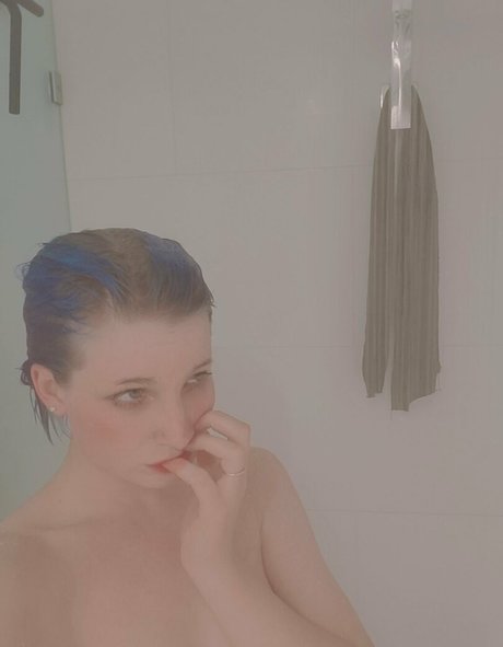 belle ladyboy onlyfans top exclusif images