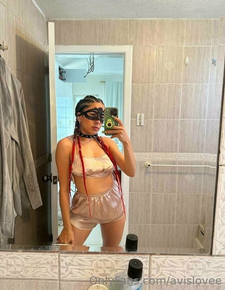 avislovee haut modèle archive