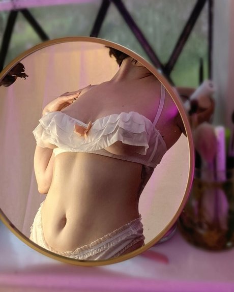 lesbiennes asiatiques onlyfans chaud parfait photos