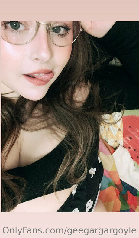 geegargargoyle modèle magnifique img