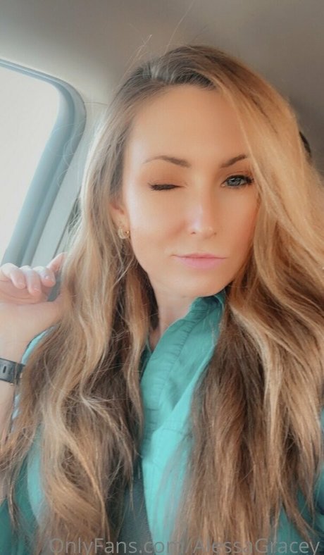 alessagracey actrice hd des photos