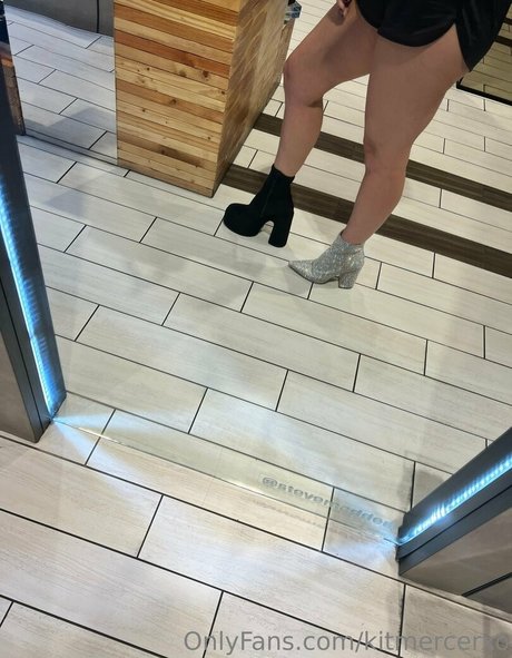 kitmercerxo star du porno adulte des photos