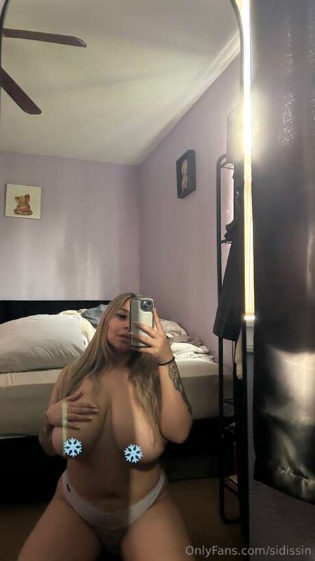 Sidissin actrice de grande qualité photos