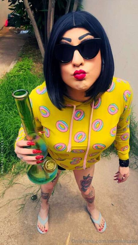 Nataliahaze star du porno belle archive