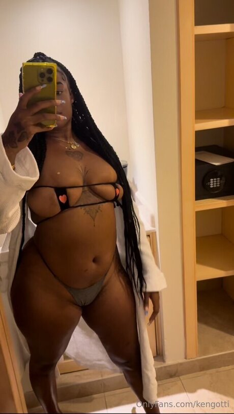 Kengotti star du sexe photos