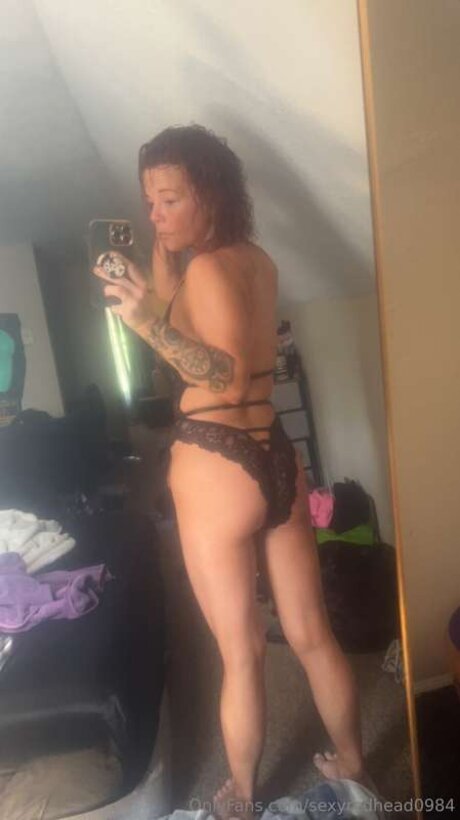 Sexyredhead0984 modèle xxx galerie