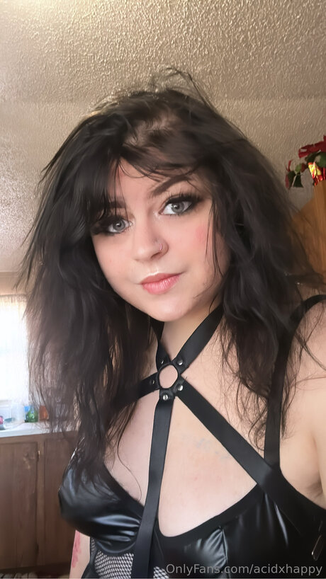 Acidxhappy modèle porno image