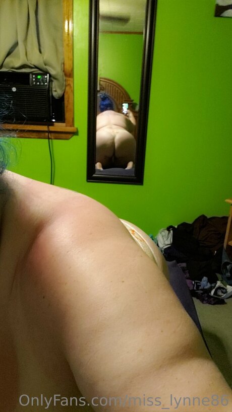 Miss Lynne86 actrice sexy galeries