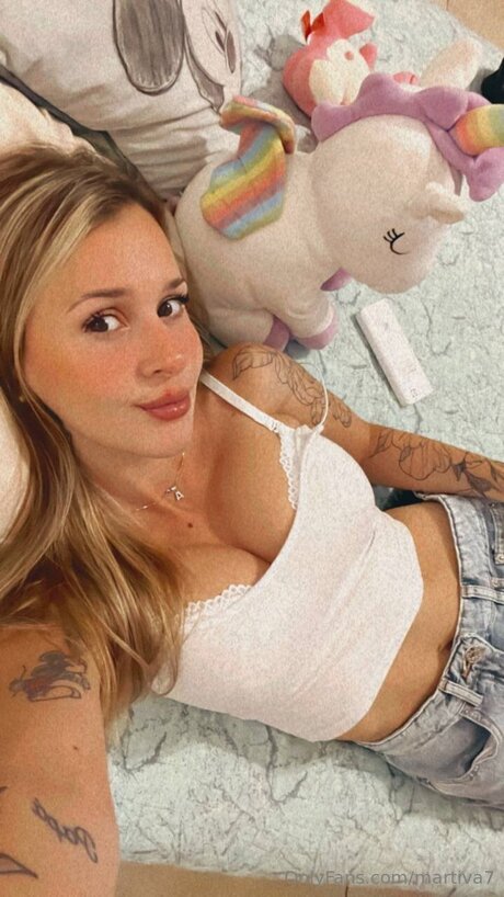 Martiva7 star du porno nue image