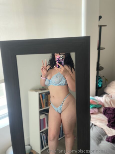 Piscesprincess Xo actrice pornographique images