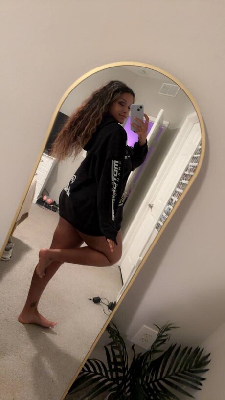 Drbabyjazfree actrice chaude des photos