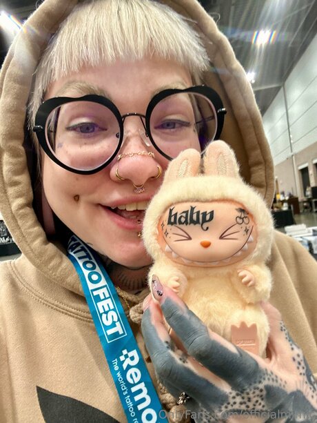 Officialmimic étoile exclusive img