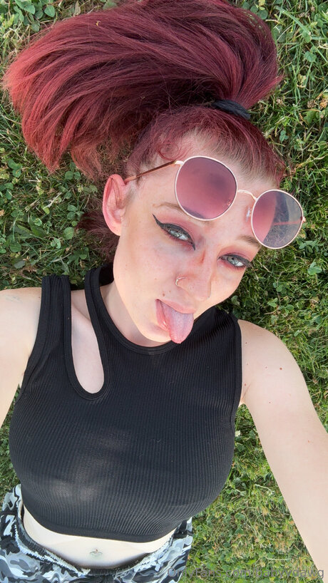 Babyvdawg étoile xxx images