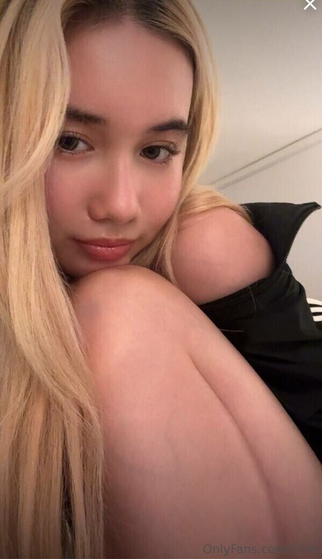 Lil Tay star du porno sympa image