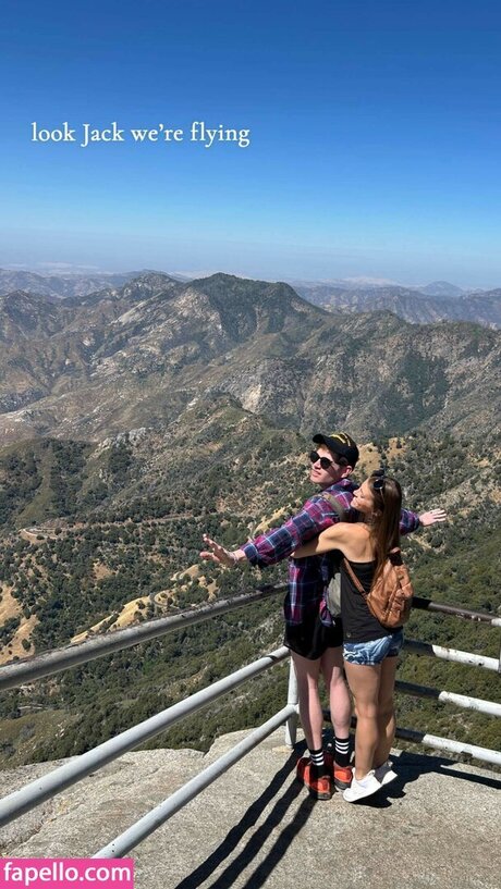 Amymarie Gaertner xxx étoile photos