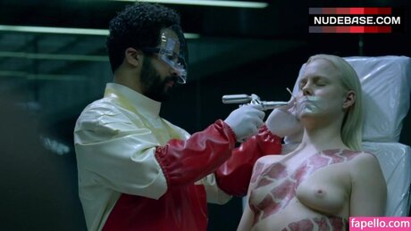 Ingrid Bolso Berdal modèle sexy collection