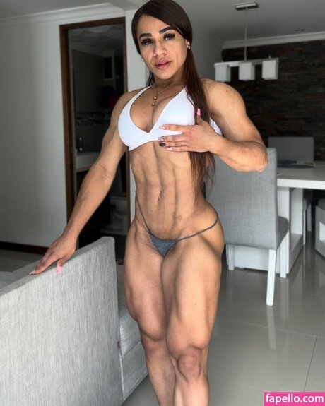 Eilincasta o xxx star du porno photo