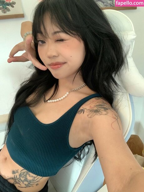 ébène sexy onlyfans assez nue galeries