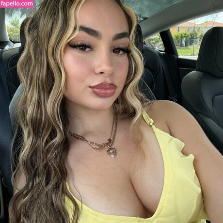 Anabelladiaz star pornographique galeries