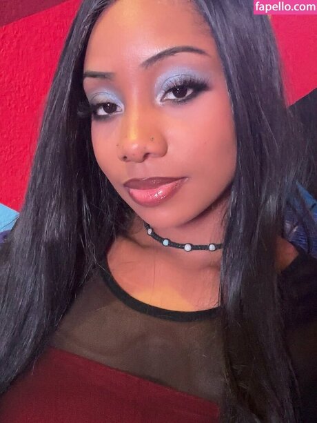 Lillipie101 modèle érotique archive