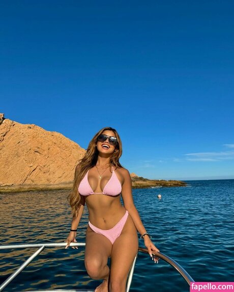 Victoria Matsuura modèle magnifique image