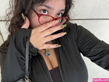 Lalenoraaa star du porno nue image