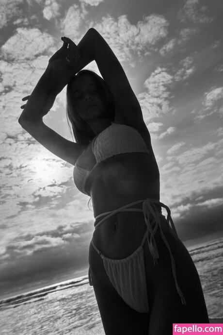 ébène cum onlyfans sexy jolie collection