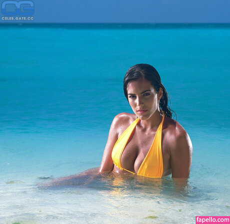 Gaby Espino sexe star des photos