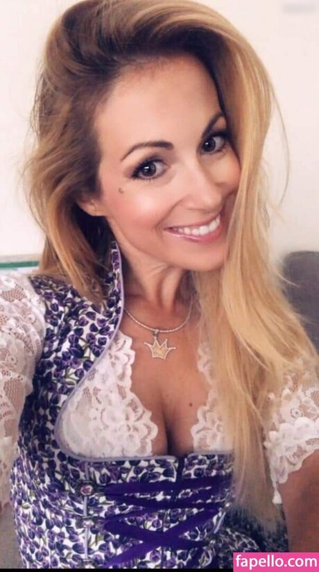 Andrea Kaiser modèle magnifique images