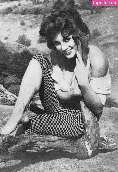 milf blonde aux courbes onlyfans xxx exclusif img