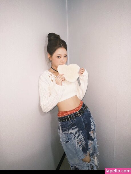 Hong Eunchae_ actrice nue img