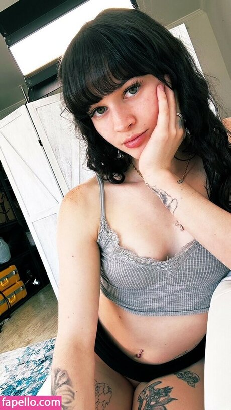 Remirawxxx star du porno adulte galeries