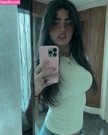 Angelina Jordan art star du porno collection