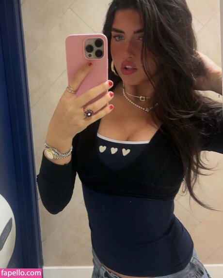 Angelina Jordan actrice pornographique photos