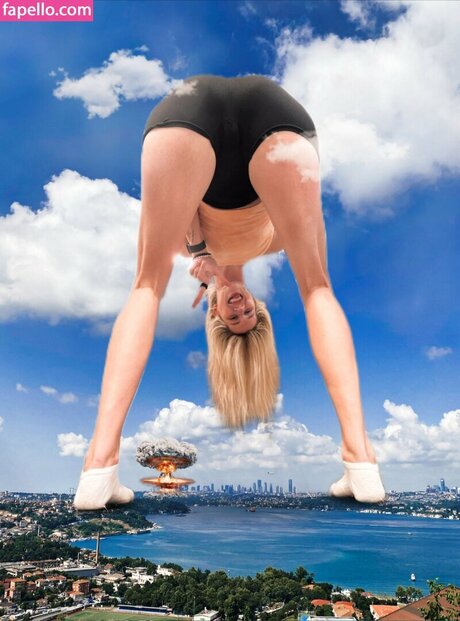 Amazon Allie nus star du porno archive