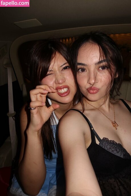 Sakura Shymko belle star du porno collection