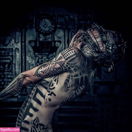 Bryarly Bishop beau modèle des photos