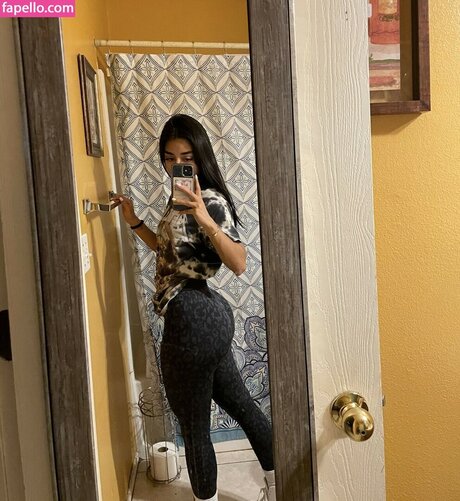 bvbyskitty actrice sexy images